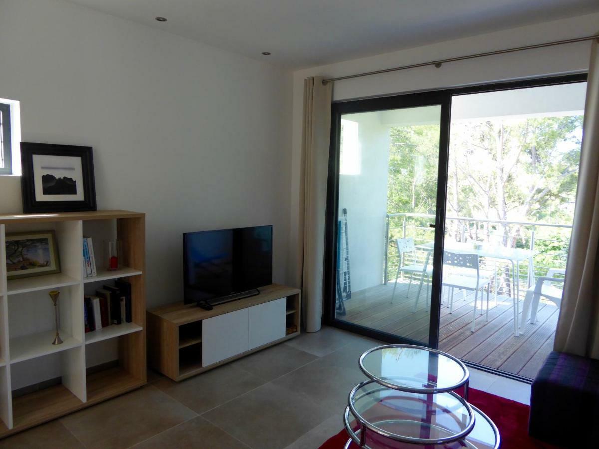 Villa Lucienne Bandol , T2 4 Etoiles Avec Garage, Dans Les Calanques ภายนอก รูปภาพ